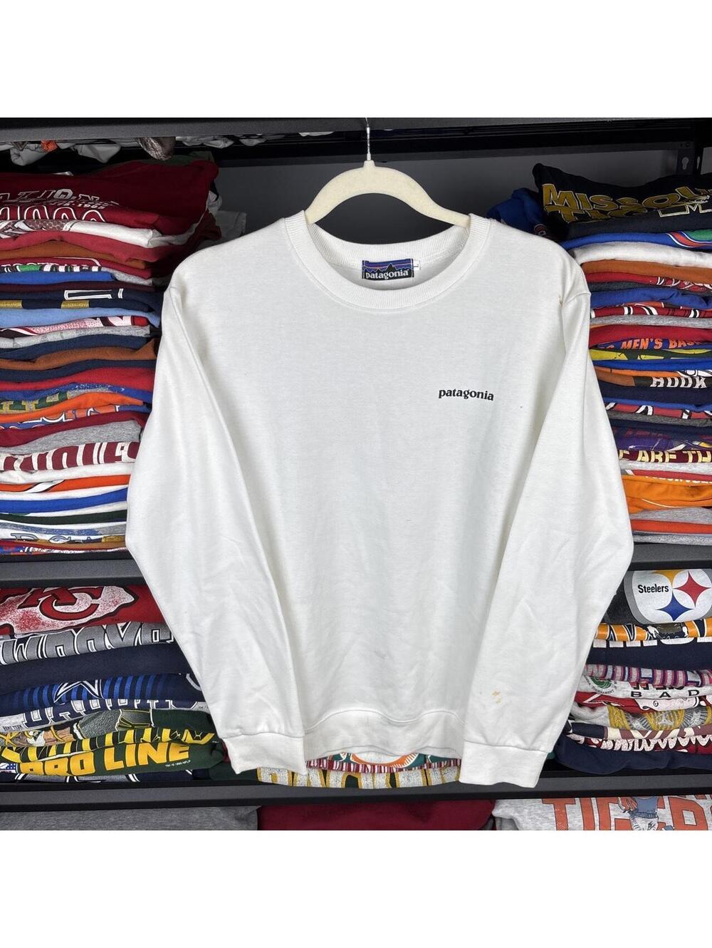 Patagonia P-6 Logo Crewneck Sweatshirt White L